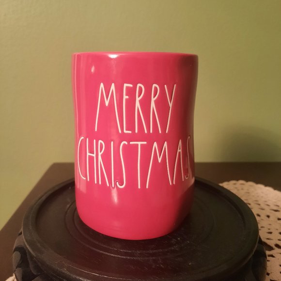 Rae Dunn Other - Rae Dunn Merry Christmas candle